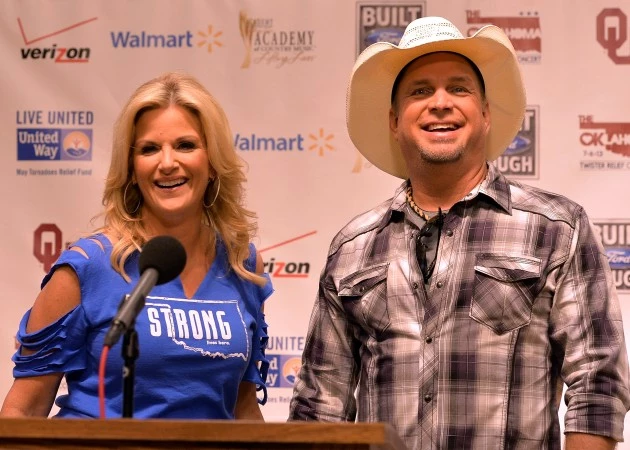 Garth Brooks and Trisha Yearwood Garth Brooks and Trisha Yearwood